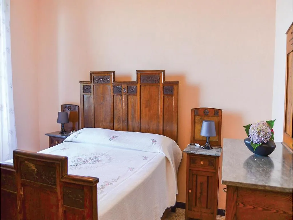 Apartment Casa Pianca Volastra Italy